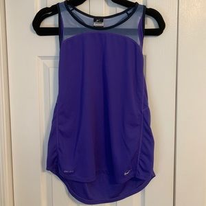 Nike workout tank